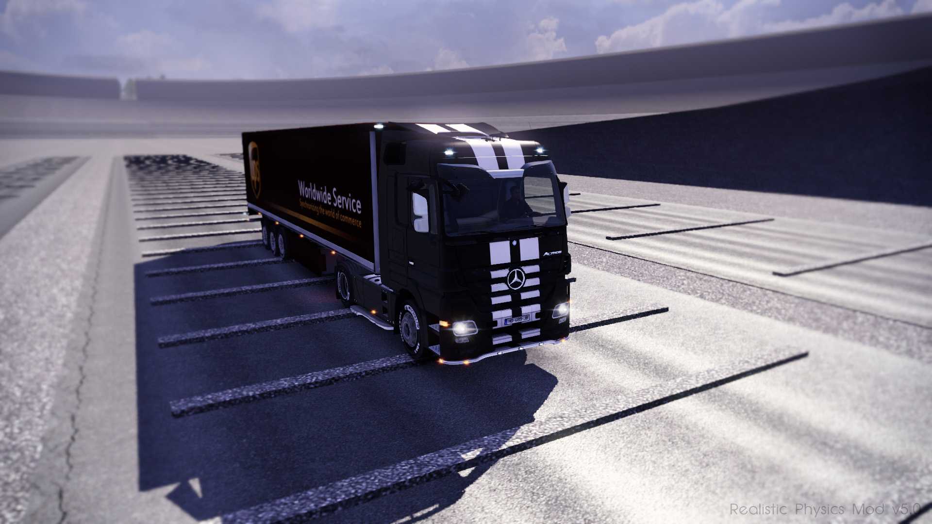 Моды на машины в трак симулятор. Realistic етс 2. ETS 2 физика грузовика. Етс2 5.0. Евро трак симулятор 2 2012.